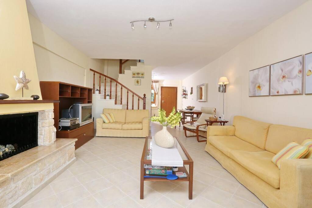 Beautiful View Villa In Possidi, Halkidiki Kalandra エクステリア 写真